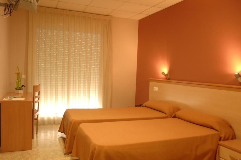 Hotel Mediterrani Blau L'Eucaliptus Zimmer foto